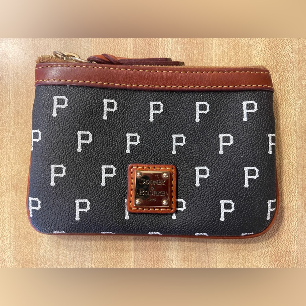 Dooney Bourke Pittsburgh Pirates coin purse
